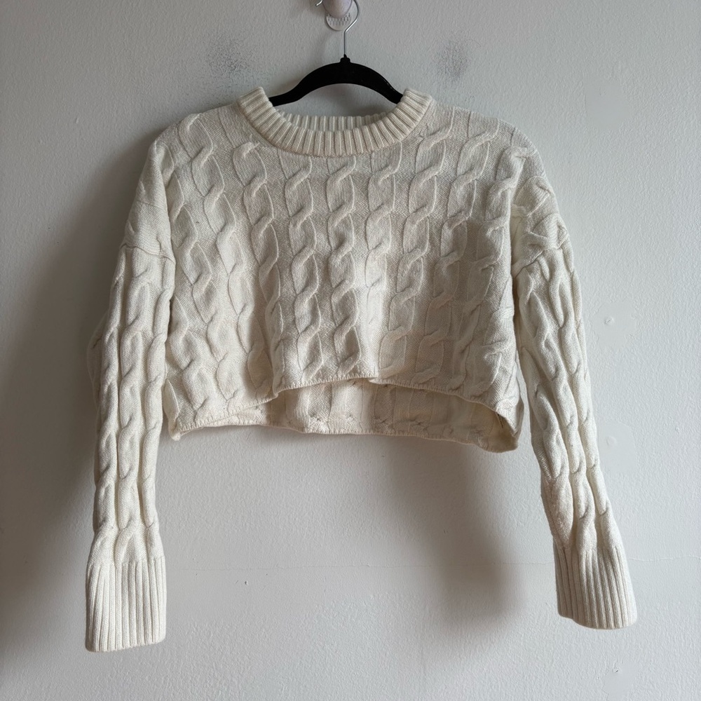 Aritzia Babaton Sz S Glory Cable Knit White Cropped Wool Sweater - Picture 2 of 9